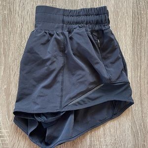 lululemon workout shorts (2x layered)